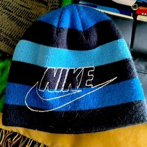 Nike beanie for a 4-7 year old